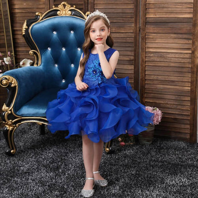 Vestido azul estilo princesa​ 